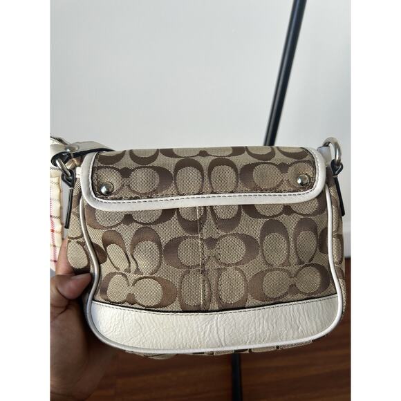 COACH Y2K Turnlock Shoulder Bag Crossbody Khaki/White Leather Trim Turnlock Read - Picture 7 of 9